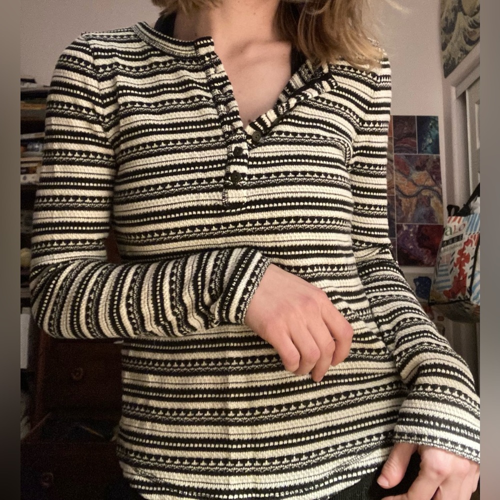 ⚡️$15 FLASH SALE -LIMITED⚡️Lucky Brand striped waffle thermal Henley shirt